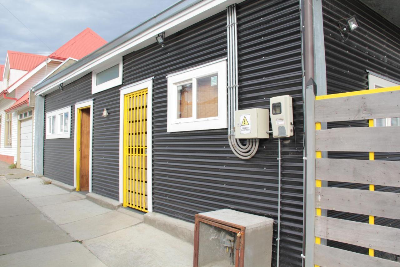 Hostal El Meson Punta Arenas Exterior photo